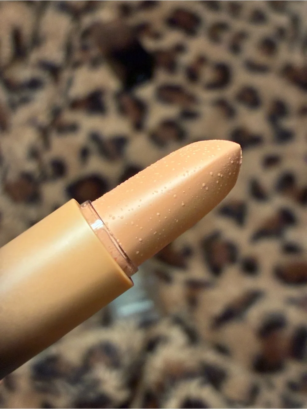 Discontinued Huda Beauty ‘Empress’ Bossy Browns Power Bullet Lipstick